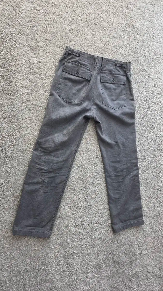  1 ポッタリー ファティーグ グレー カーキ チノパン パンツ