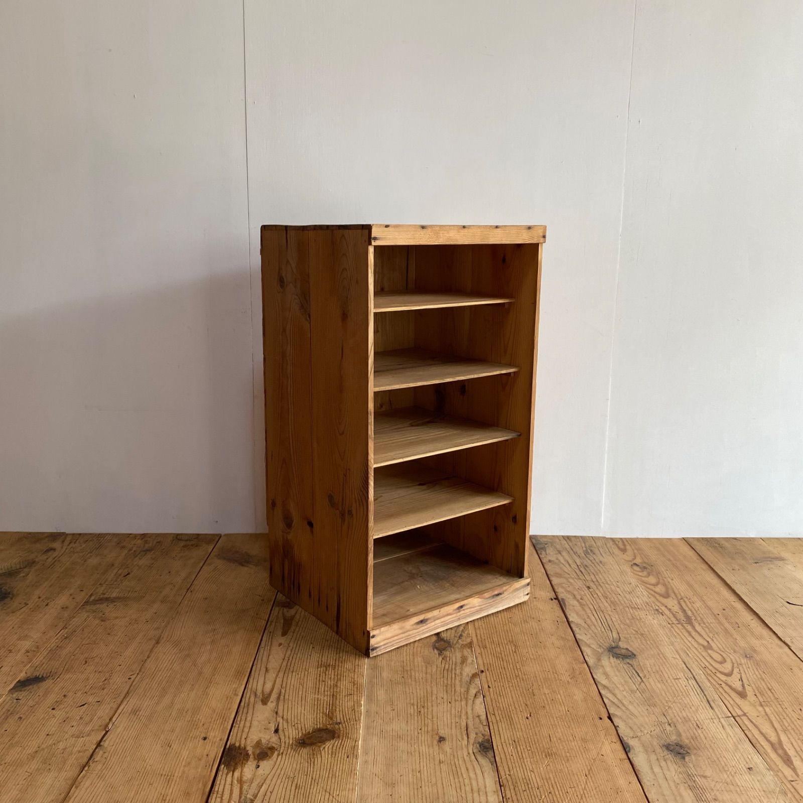 アンティーク 仕切り棚 チェスト 食器棚 書類棚 無垢材 無塗装 z950