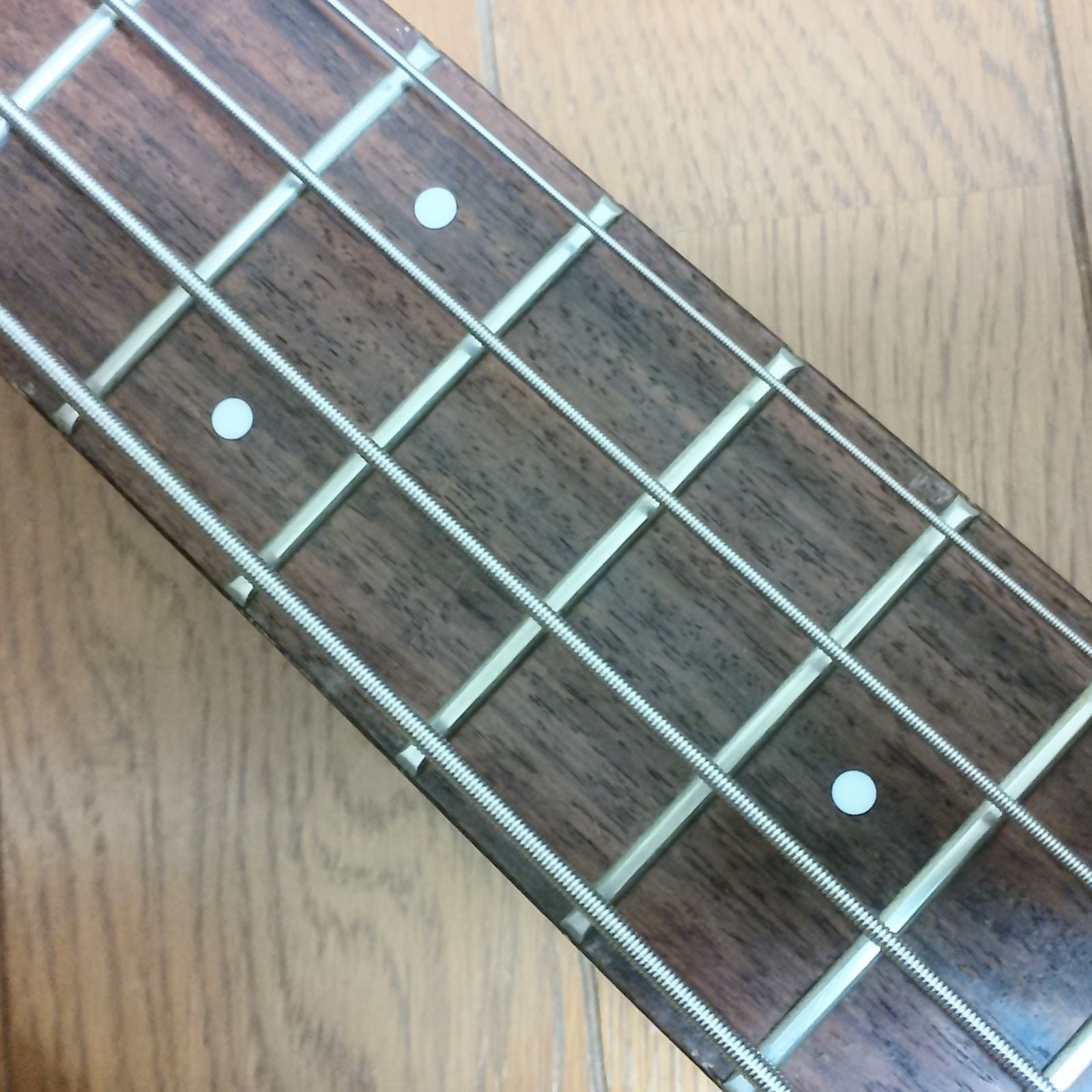 ARIA PROⅡ MAB-550M PJタイプエレキベース 弦は新品に交換済み