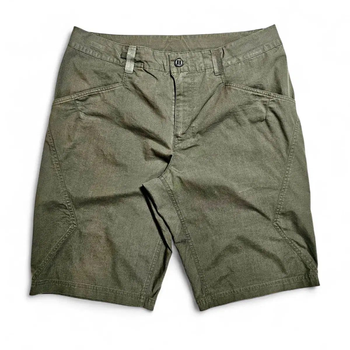 36 パタゴニア メンズ ベンガ ぼっち ざ ろっく ショーツ ミリタリー カーキ