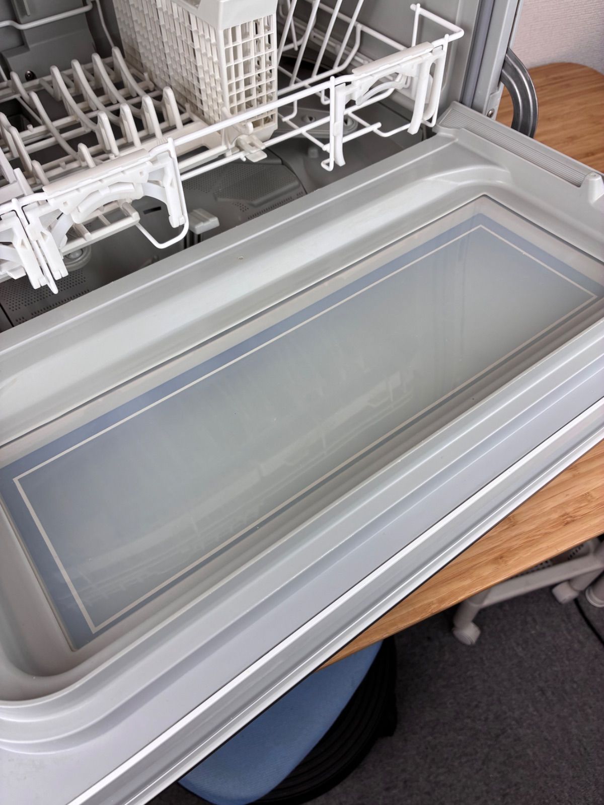  品 Panasonic 電気食器洗い乾燥機 NP-TZ 300-W 食器洗い乾燥機 食洗機