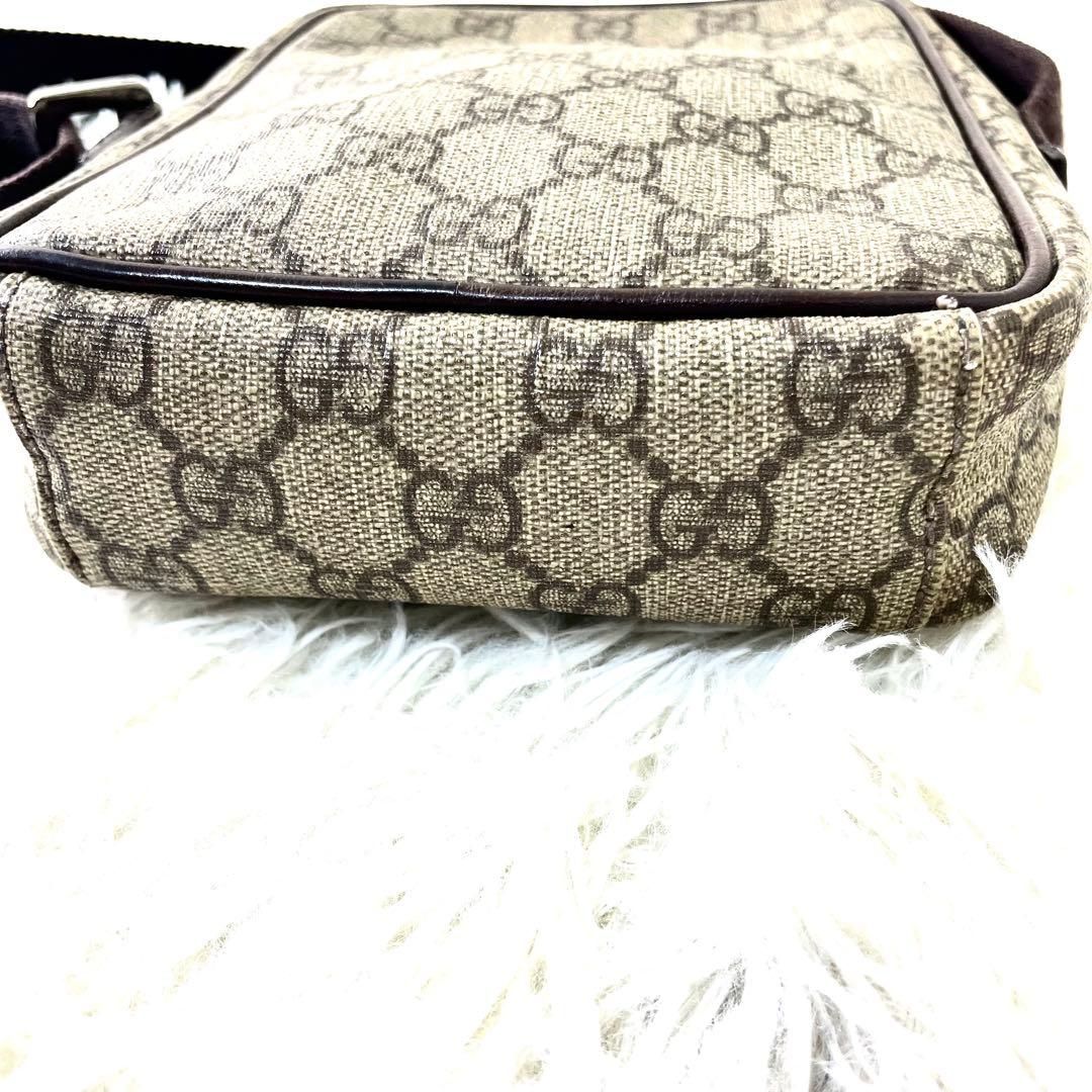 グッチ　GUCCI ショルダーバッグ　PVC ブラウン系　斜め掛け　レディース グッチ GUCCI ショルダーバッグ PVC ブラウン系 斜め掛け レディース