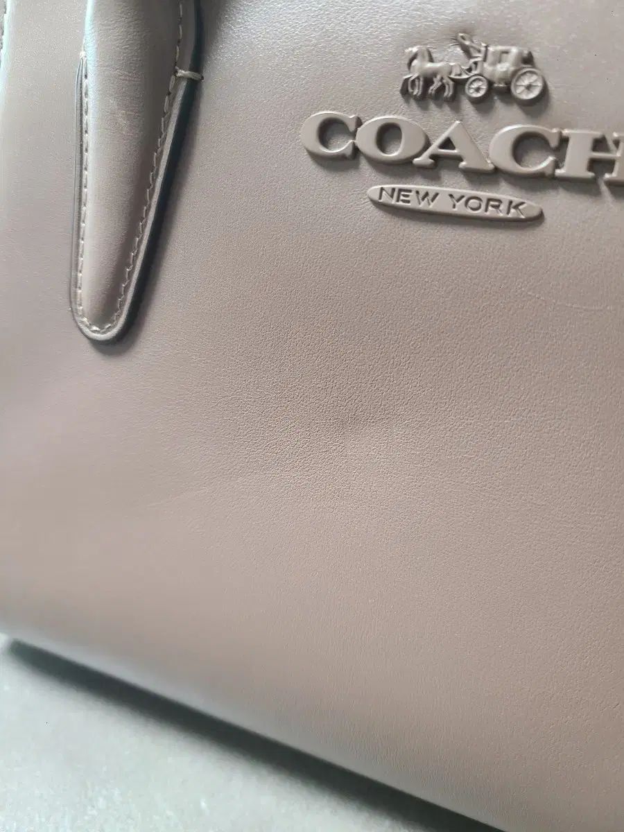 アンド キャリーオール