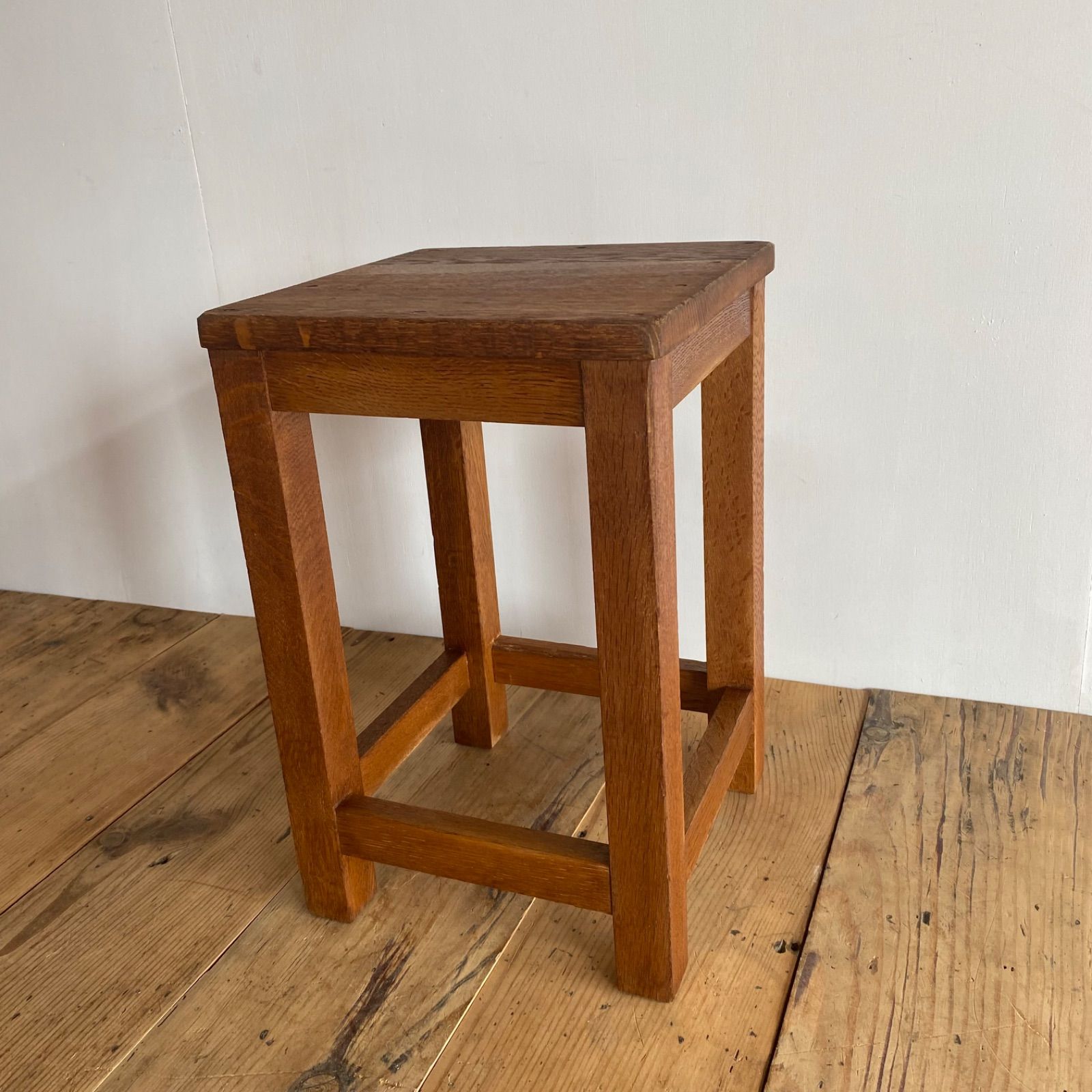 アンティーク 角 スツール 椅子 植物台 無垢材 z835 アンティーク 角 スツール 椅子 植物台 無垢材 z835 楽天市場