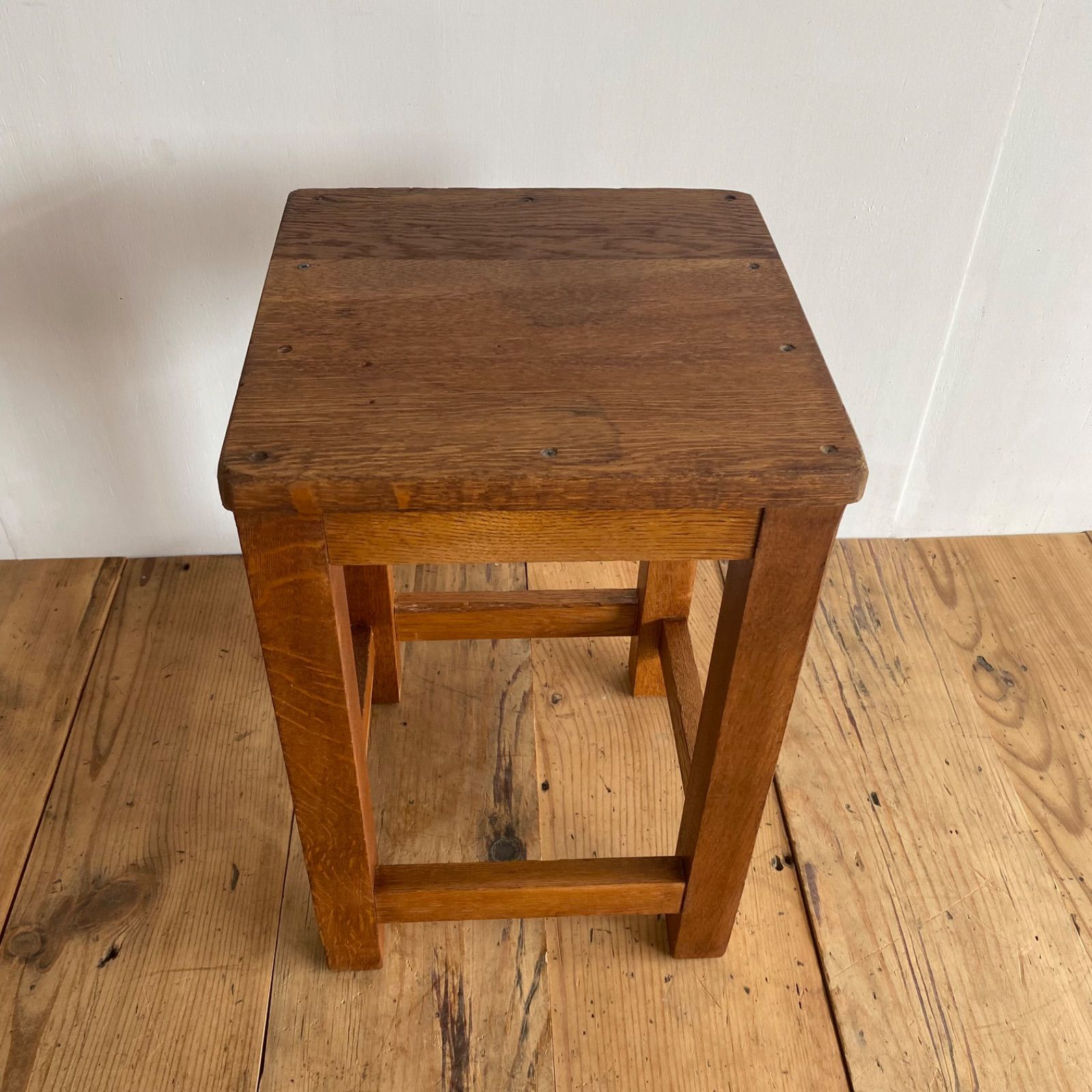 アンティーク 角 スツール 椅子 植物台 無垢材 昭和レトロ z768