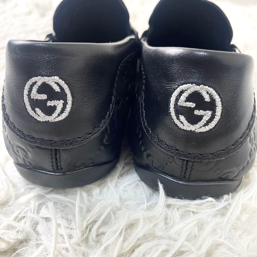 レザー シェリーライン