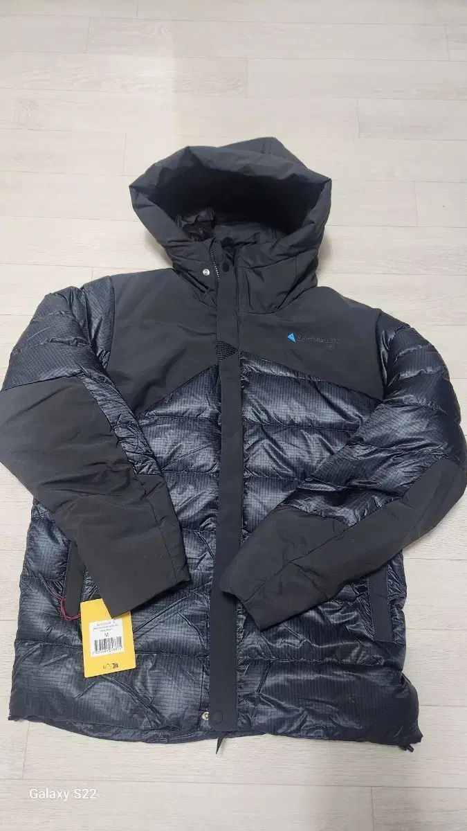 クレッタルムーセン ラ フード mサイズ