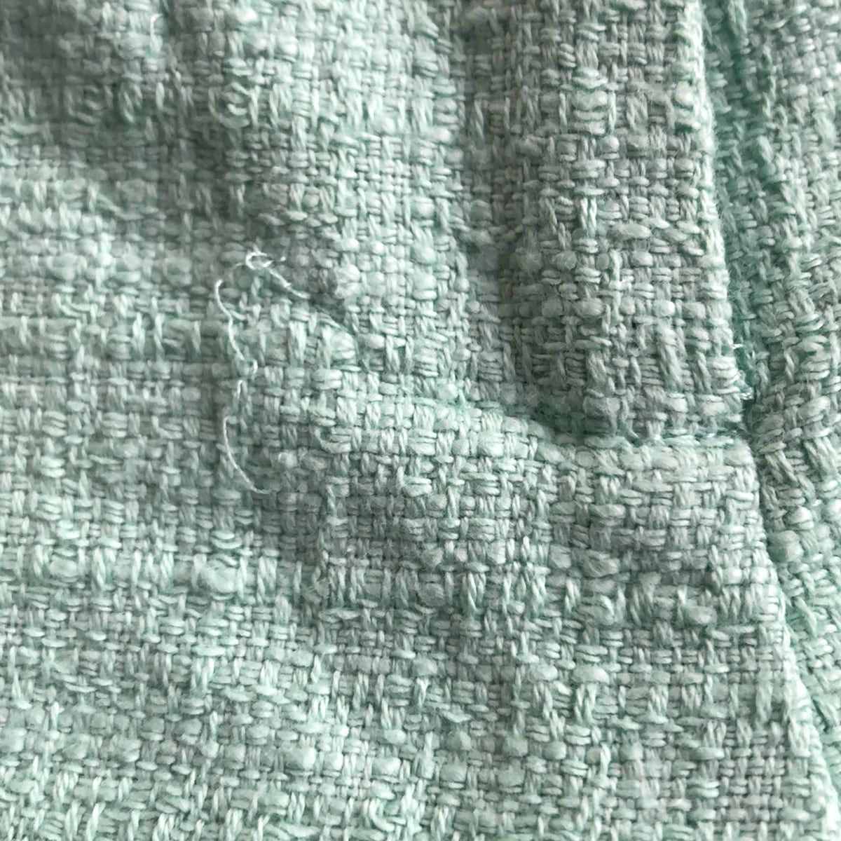 - ライトグリーン