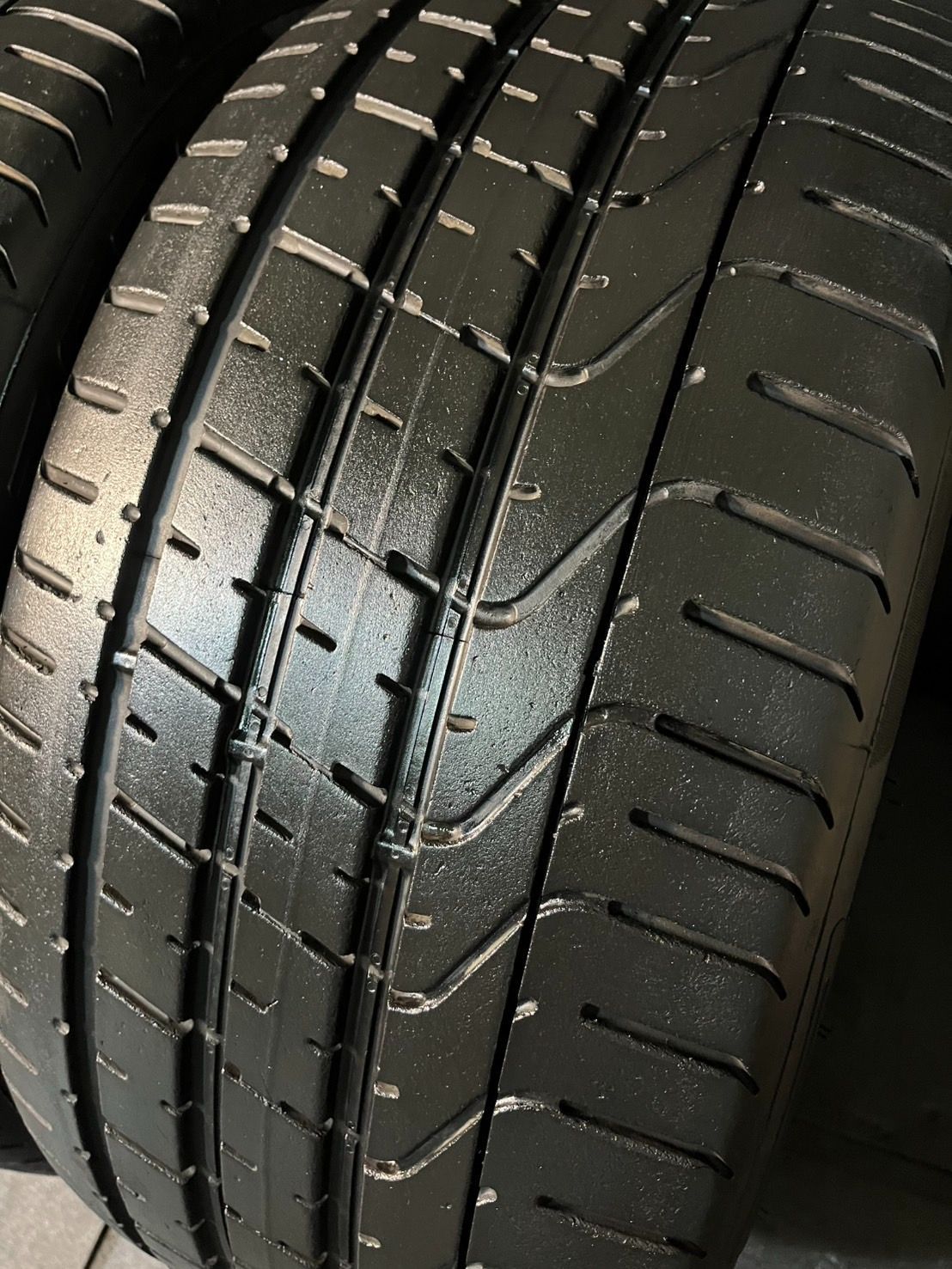 約9～9 5分山 ピレリ PIRELLI ピーゼロ P ZERO BL 275 35 R 21 2本 h_620 21インチ サマータイヤ ノーマルタイヤ