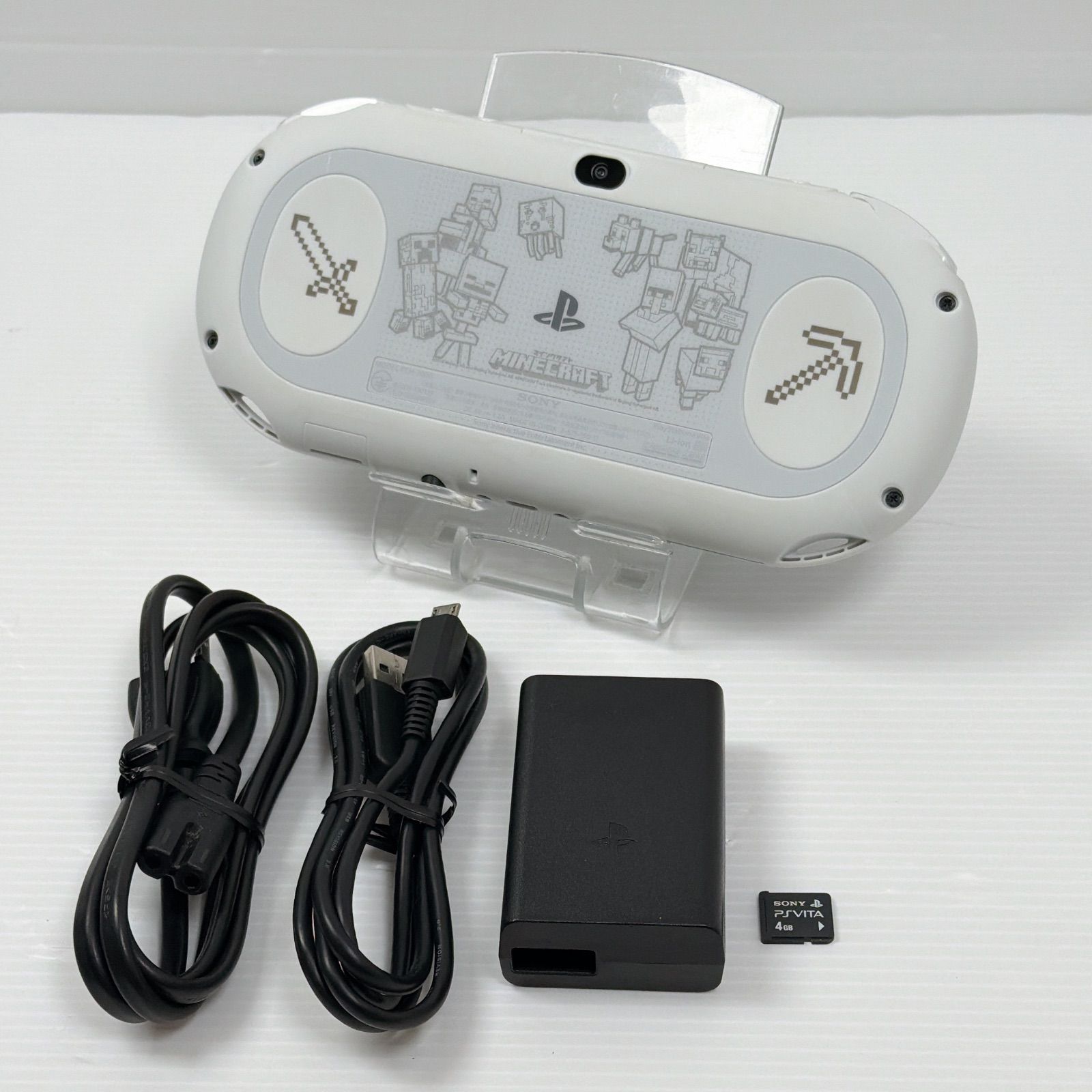 PSVITA PCH-2000 マインクラフト FW3.69 動作 済み 4GBメモリーカード付属 遊べるセット psvita SONY PlayStation vita ソニー プレイステーション マイクラ