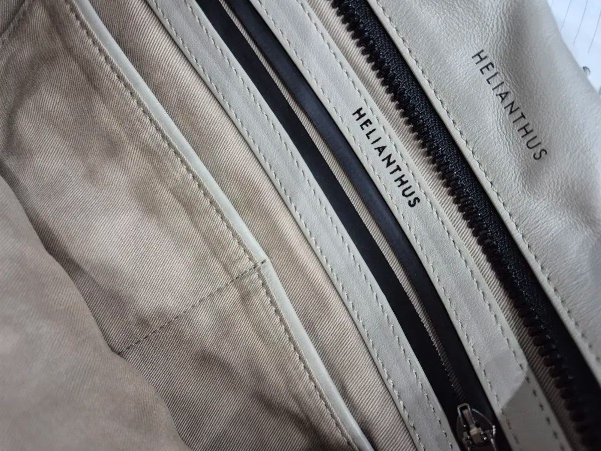 ヒールアンドサス バックパック