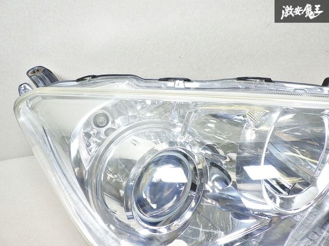 99-735-K★美品★後期 ハロゲン NHP10 アクア★左ヘッドライト 81170-52M10 52-312 AQUA 打刻 Y トヨタ 純正 (UK) 新品+超美品 NHP10系 アクア 後期 純正ハロゲンヘッドライト 右側 打刻