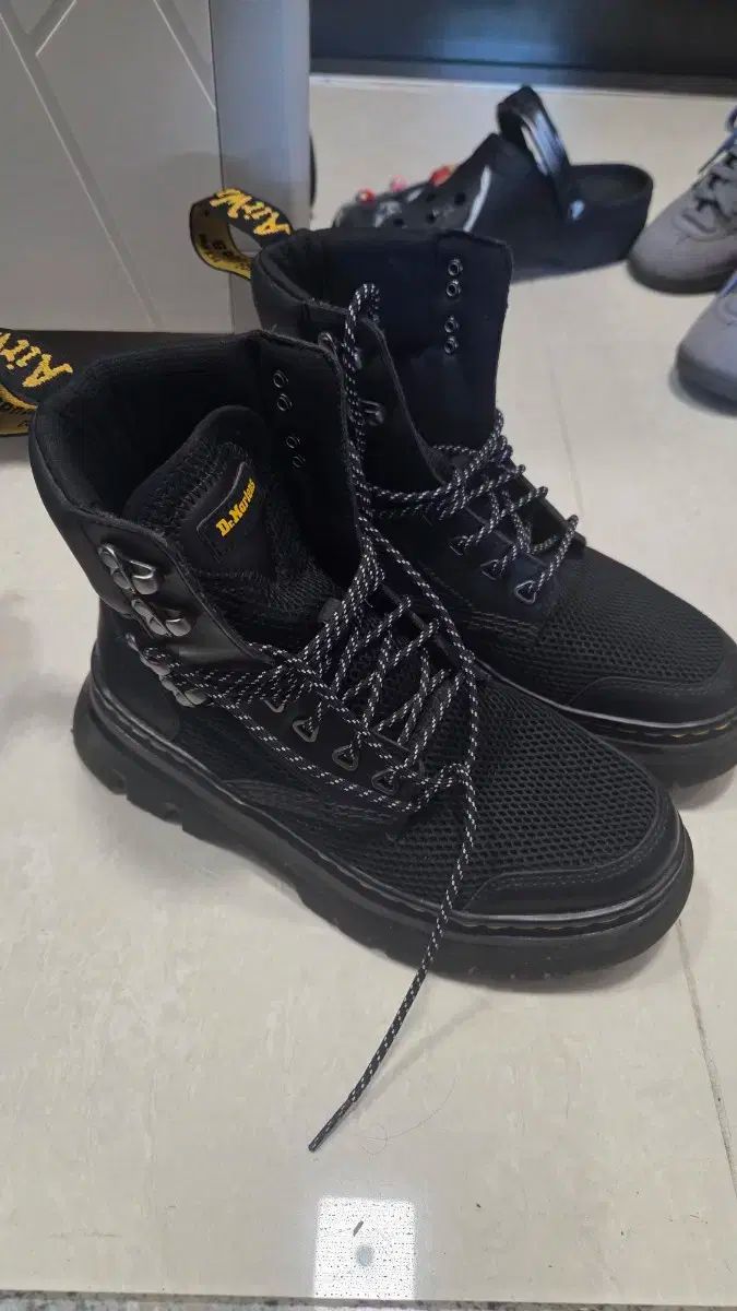  DR. MARTENS ドクターマーチン 240 その他 ブーツ