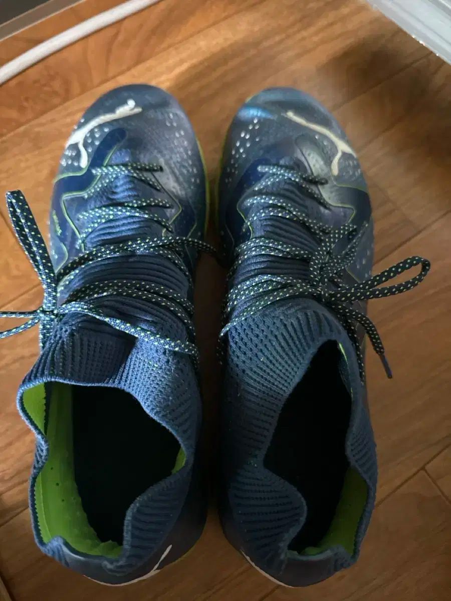 プーマ 퓨チャー サッカーシューズ 270mm