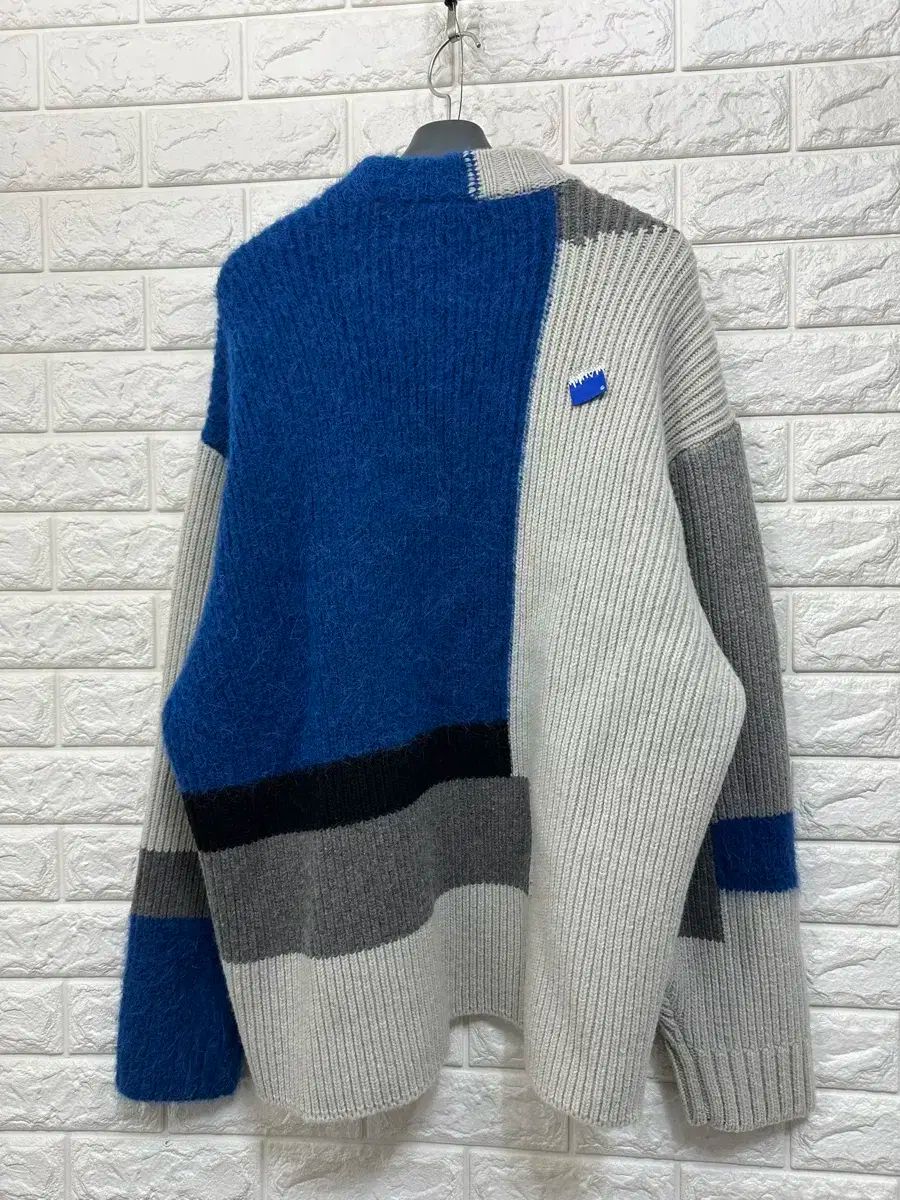 ザラ×アーダーエラー ニット s-m