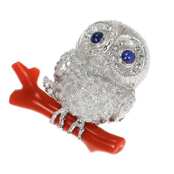 K18WG 枝珊瑚 サファイア ダイヤモンド ブローチ兼ペンダントトップ S0.53ct D0.37ct フクロウ FORTGASGNV_COM_BR