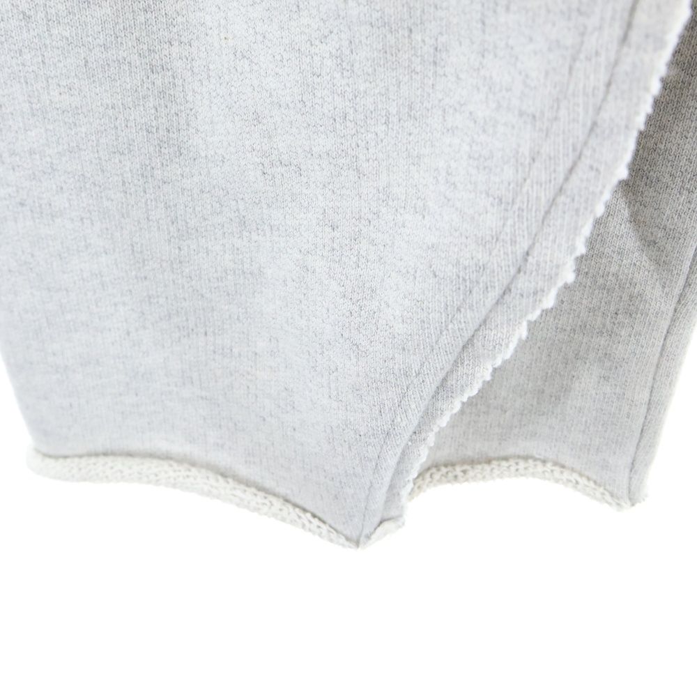 センタープリーツ