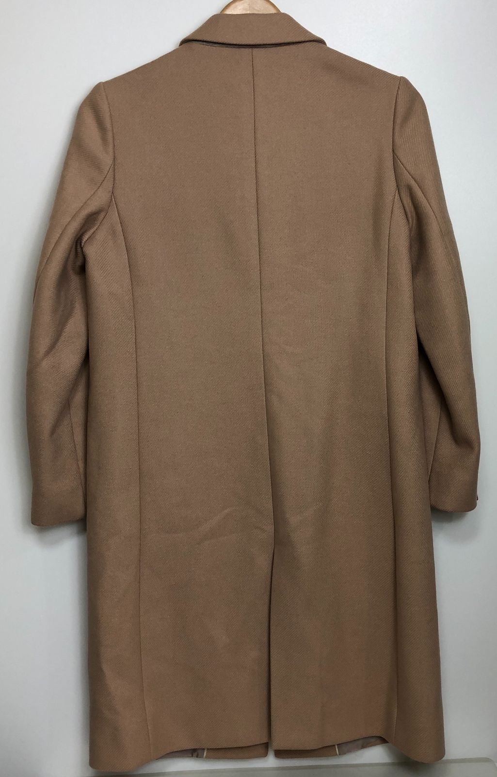 ピンクベージュ系