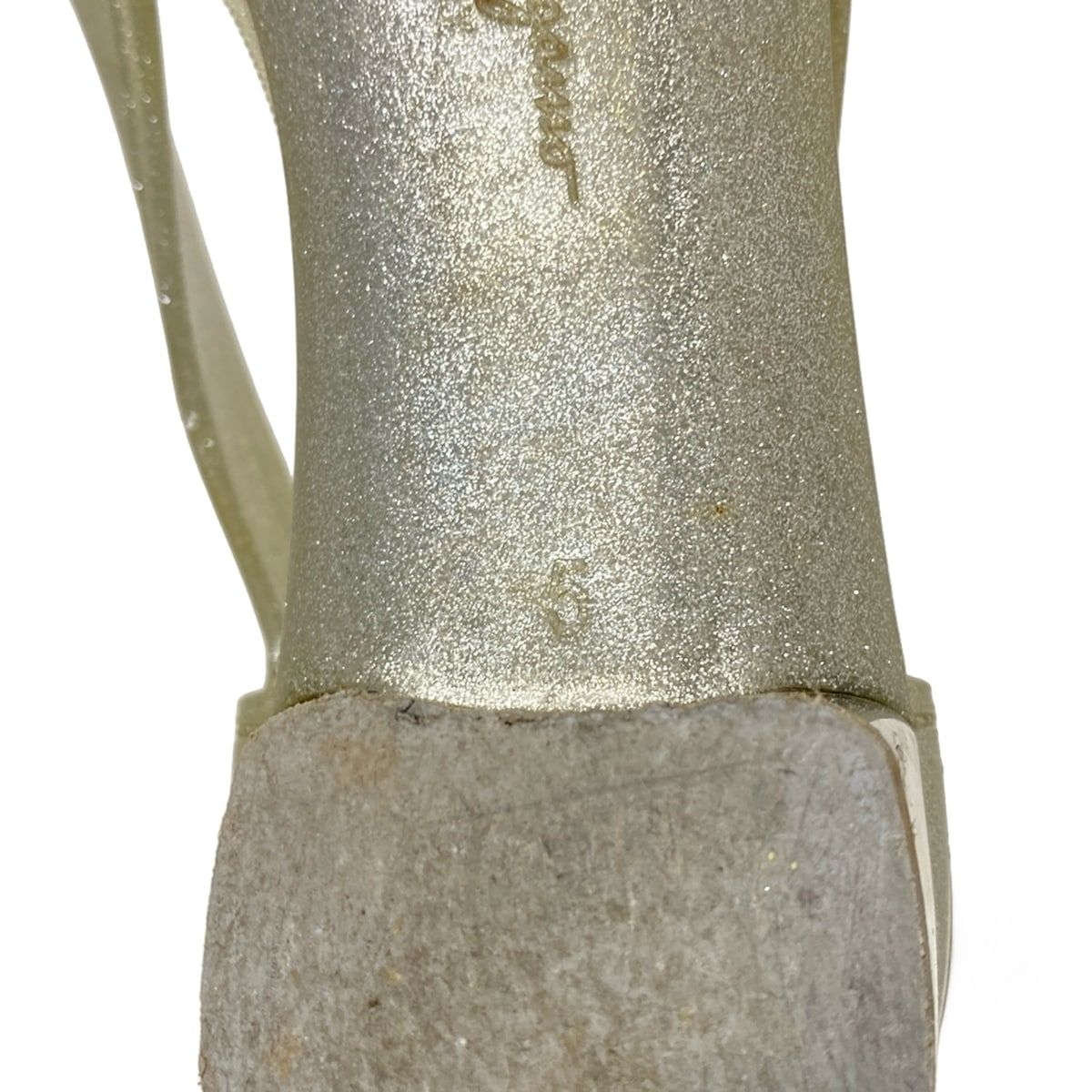  SalvatoreFerragamo サルバトーレフェラガモ フラットシューズ 5 レディース - シルバー ヴァラ フラットシューズ バレエシューズ パンプス