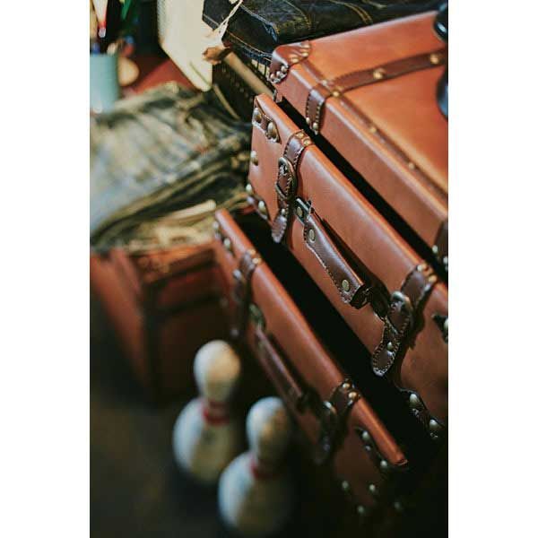 合皮製のトラディショナルなチェスト ３段