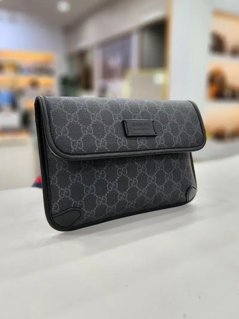 グッチ GG Supreme ベルト ショルダーバッグ 級 598113