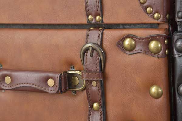 合皮製のトラディショナルなチェスト ３段 W41×D31×H60cm No.273 MARWIL-DEMENAGEMENTS_CH