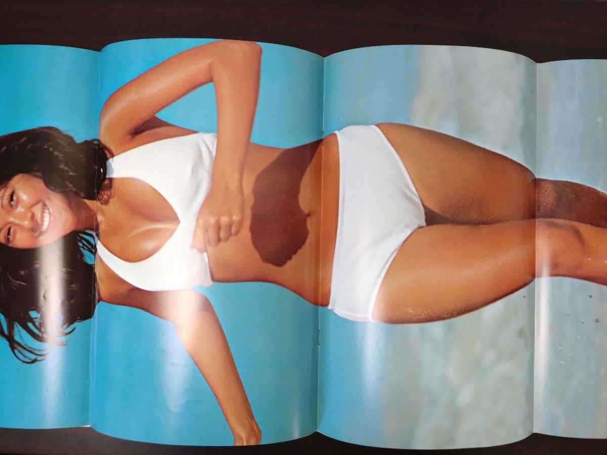 0913さ3■美本■アグネス・ラム 映画ファン臨時増刊号(送料400円【ゆ80】 : アグネス ラム 特集号 映画ファン 7月増刊号 写真集