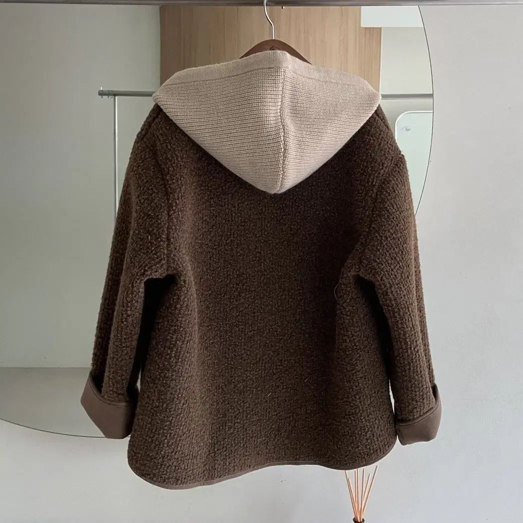 フード取り外し