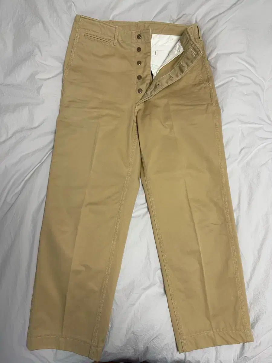 SEW オフィサー チノ ボタンフライ 2サイズ