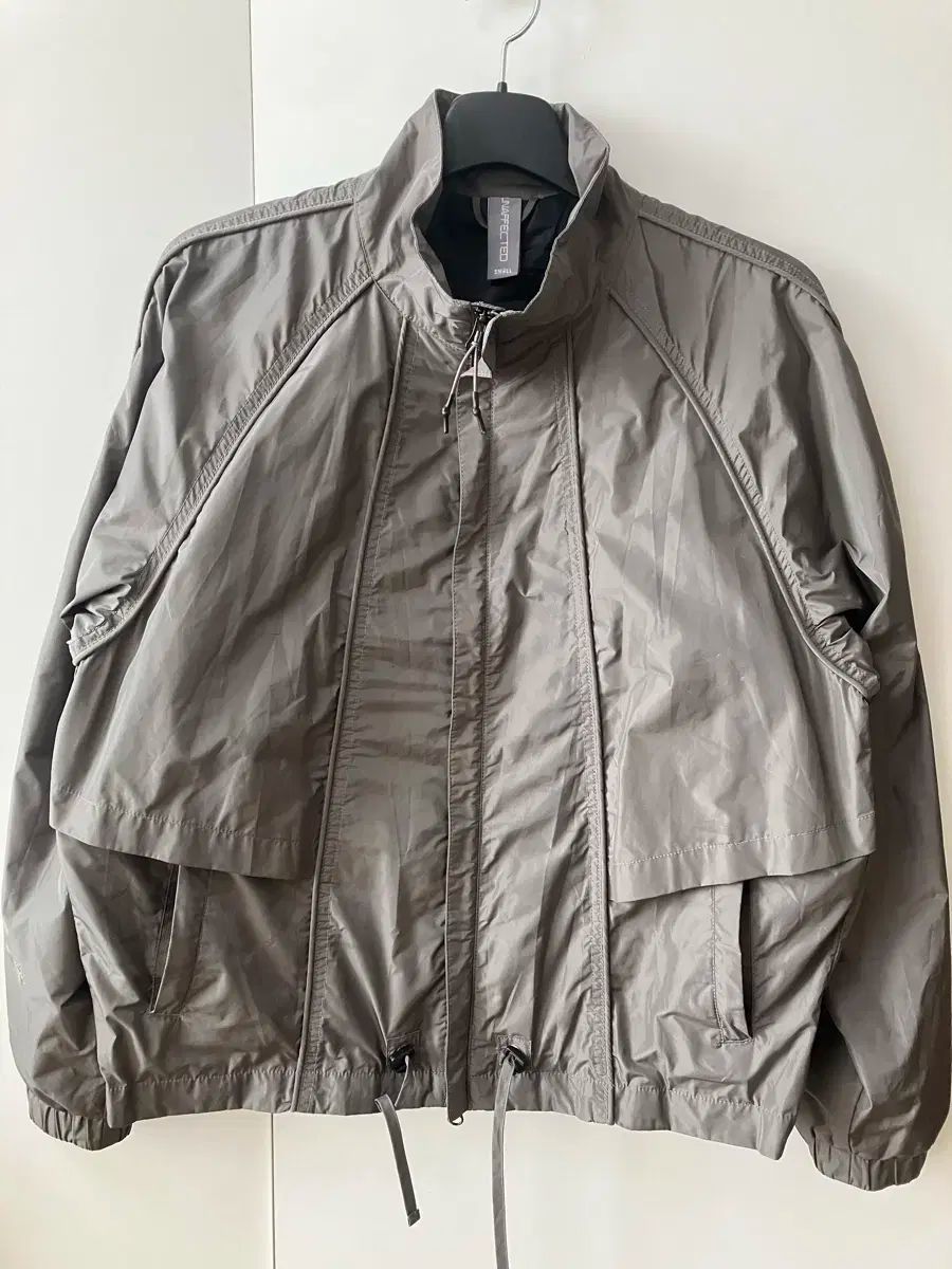 UNAFFECTED パラシュート ブルゾン S