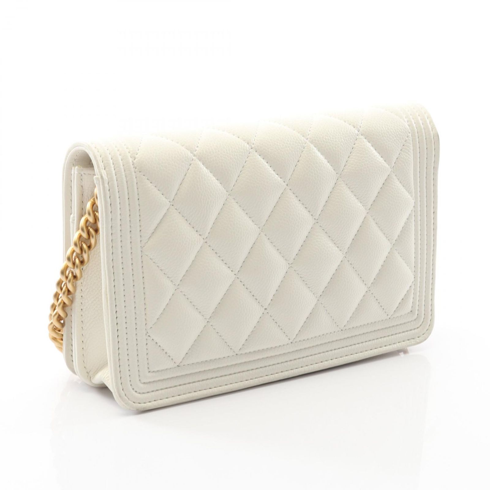 シャネル CHANEL ショルダーバッグ ボーイシャネル マトラッセ ホワイト レザー ボーイシャネル チェーンウォレット レディース Used B