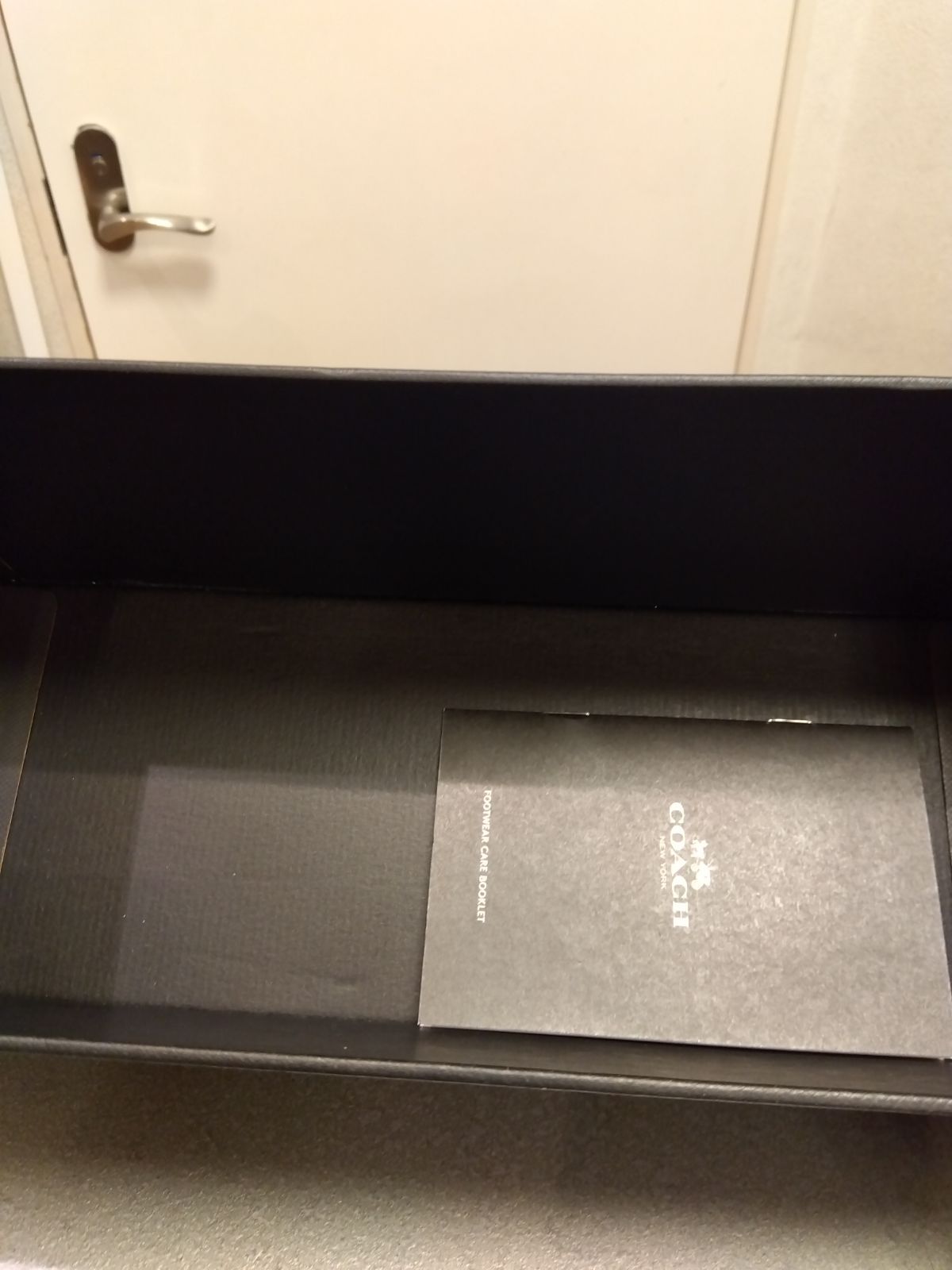 コーチ フラットシューズ