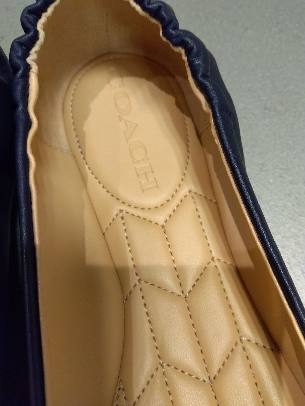 フラットシューズ 24センチ