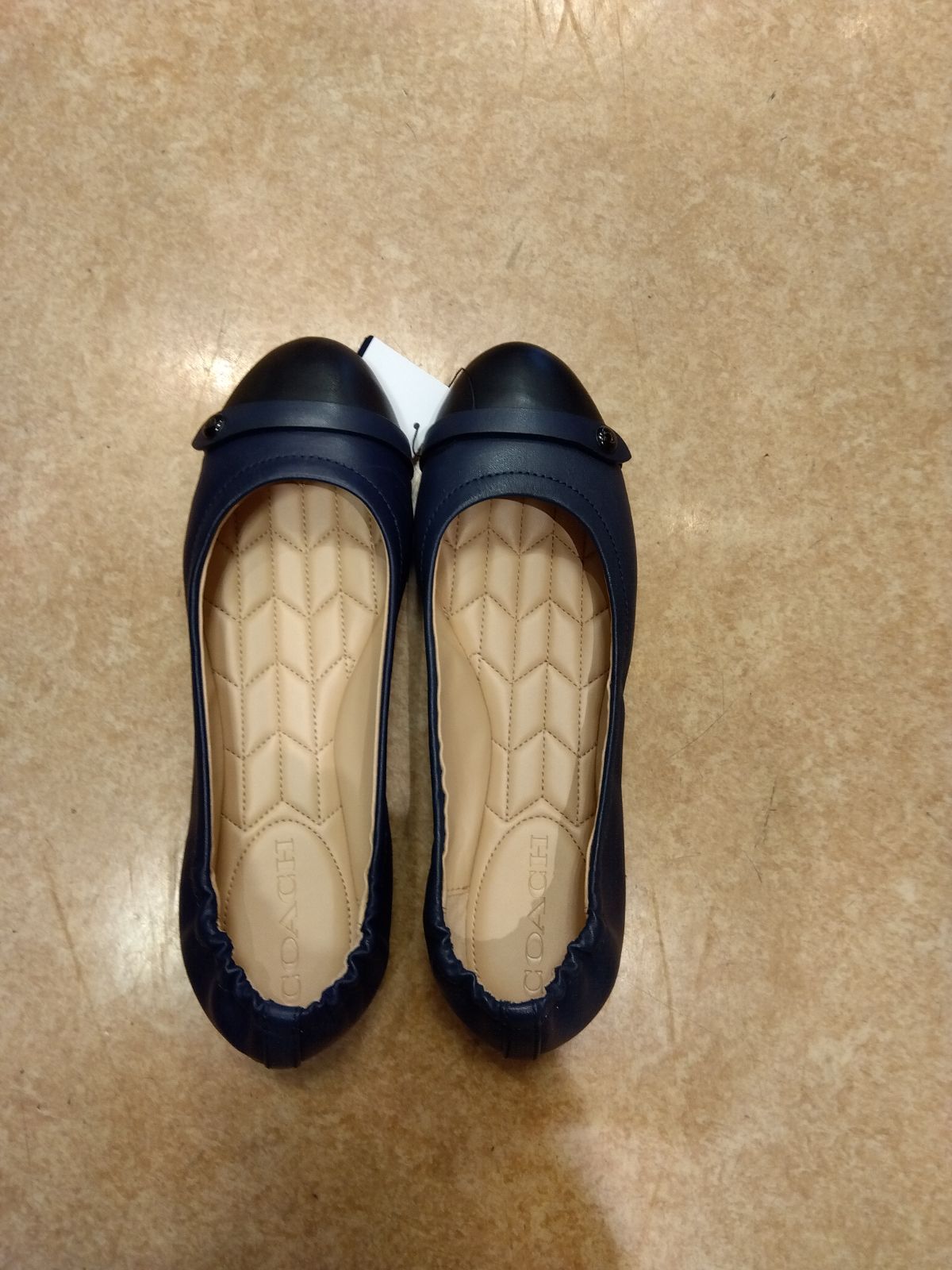 フラットシューズ 24センチ