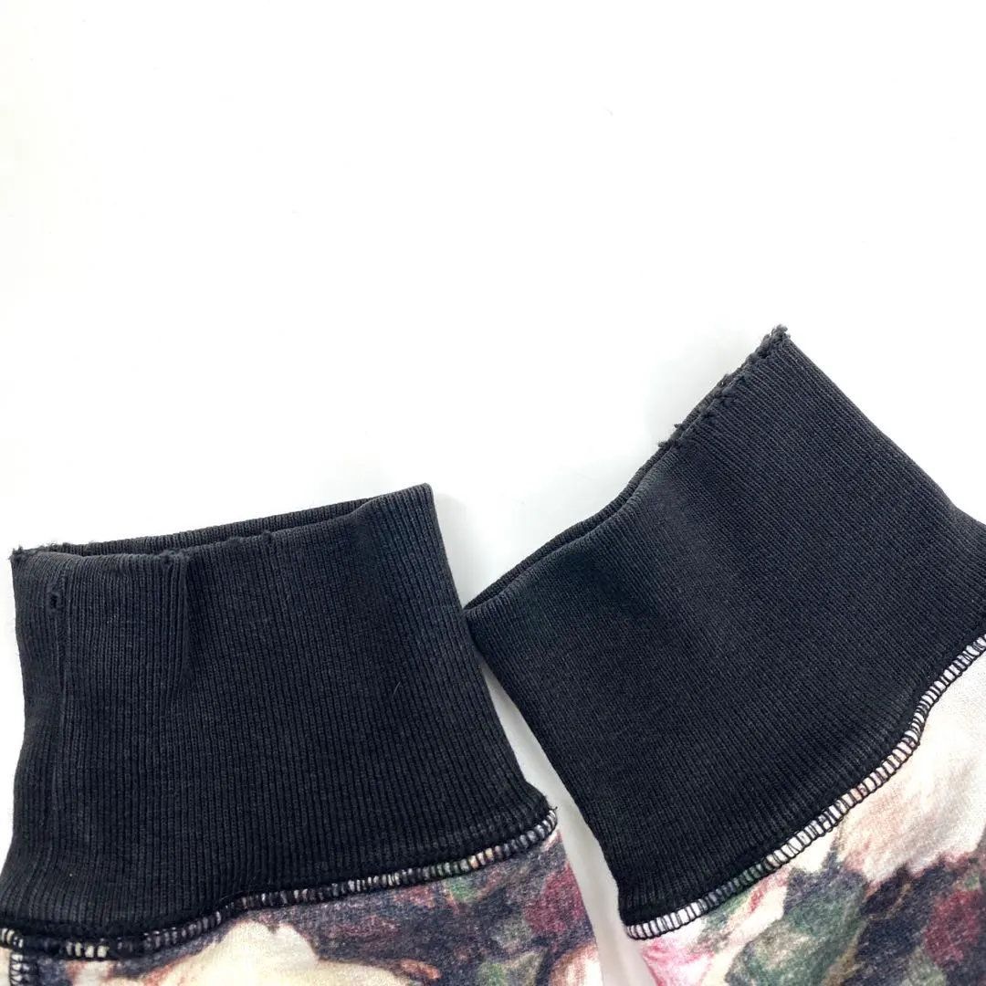 Supreme - メルカリ