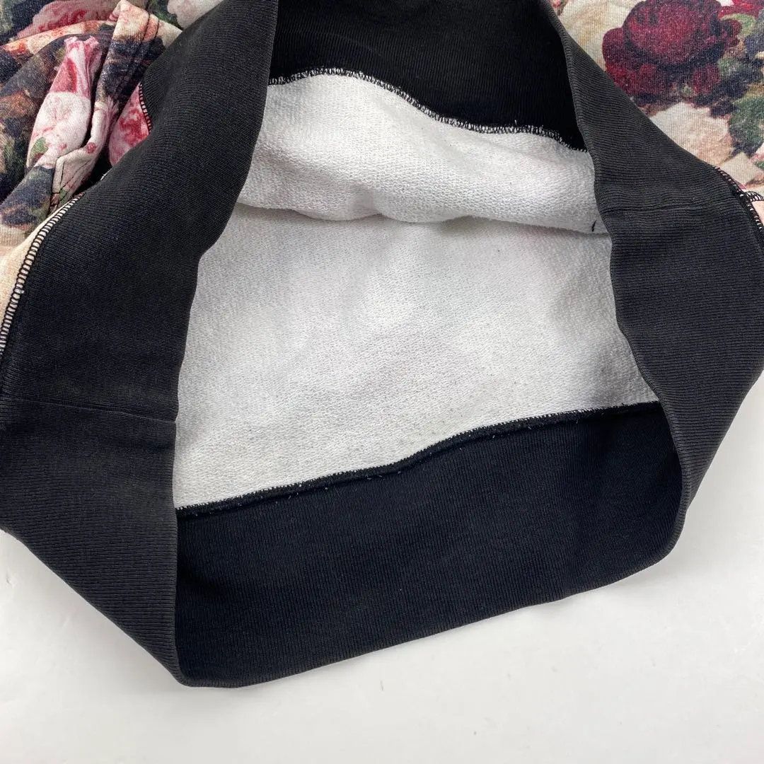 Supreme - メルカリ