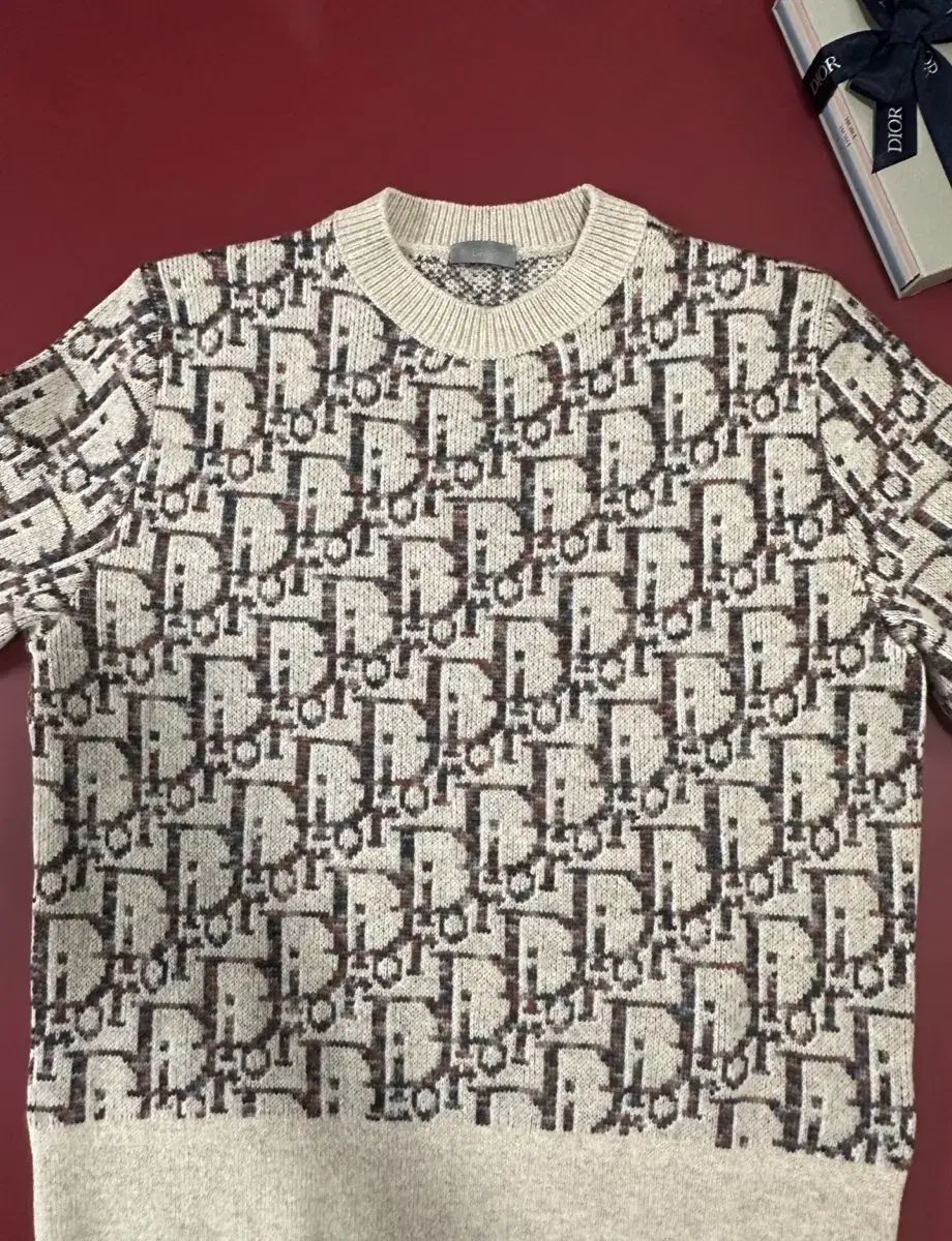 1回 ディオール セーター サンローラン パンツ