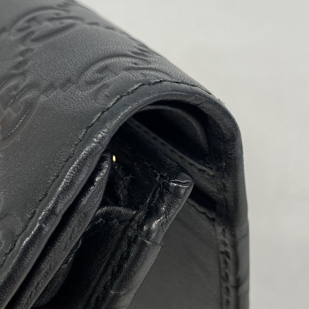 ブラック シャンパンゴールド金具