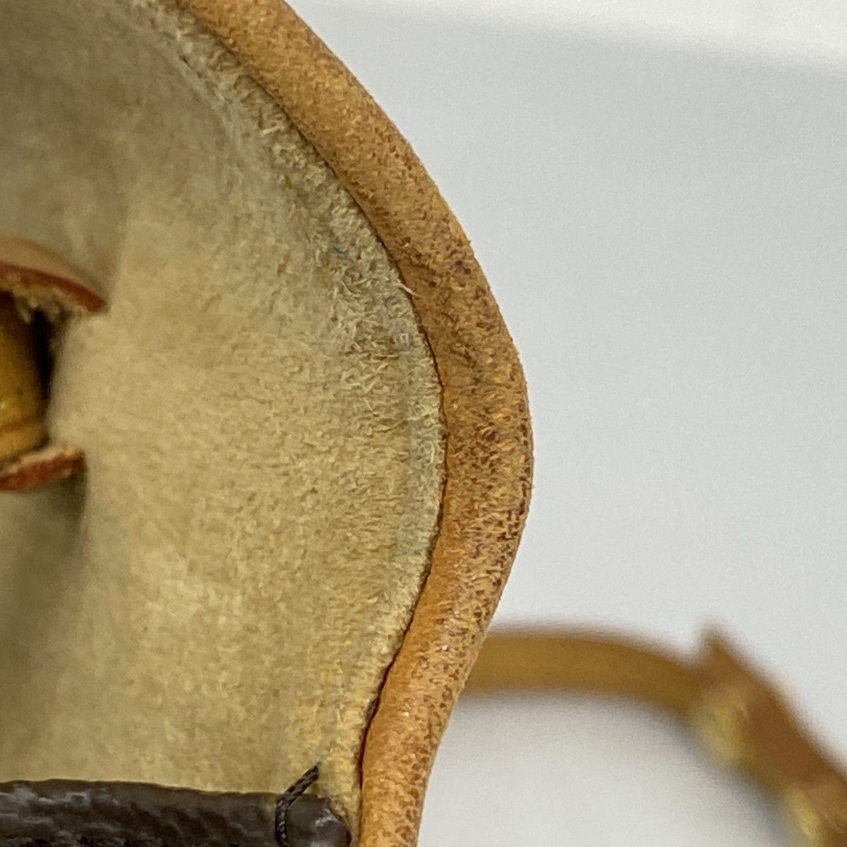 ポシェットツインGM M51852