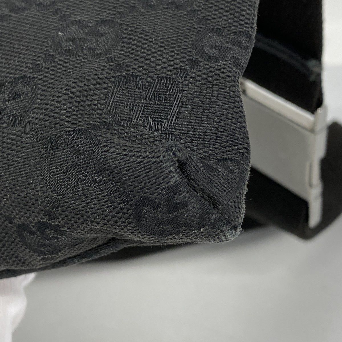 キャンバス ブラック