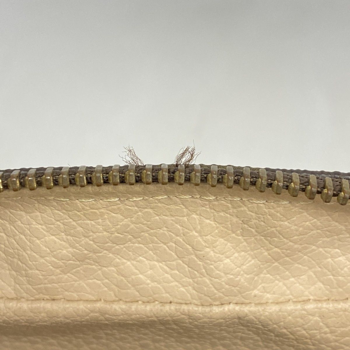 ルイヴィトン ポーチ