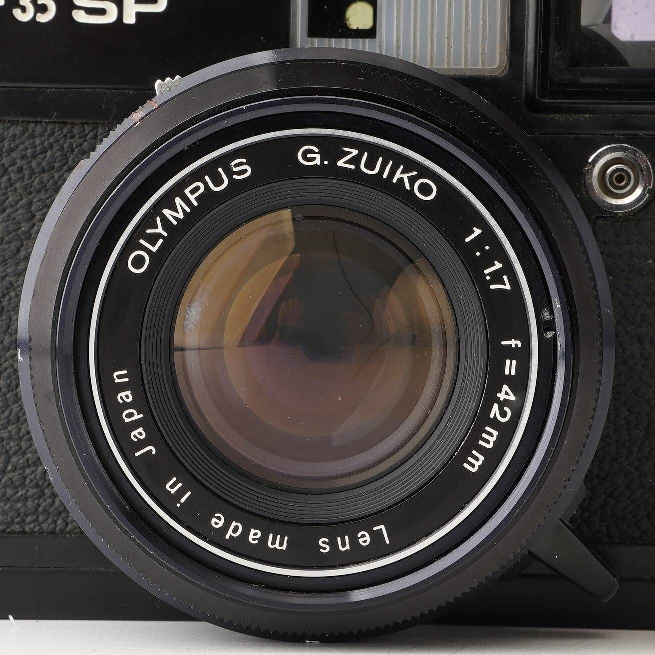 Black G.ZUIKO
