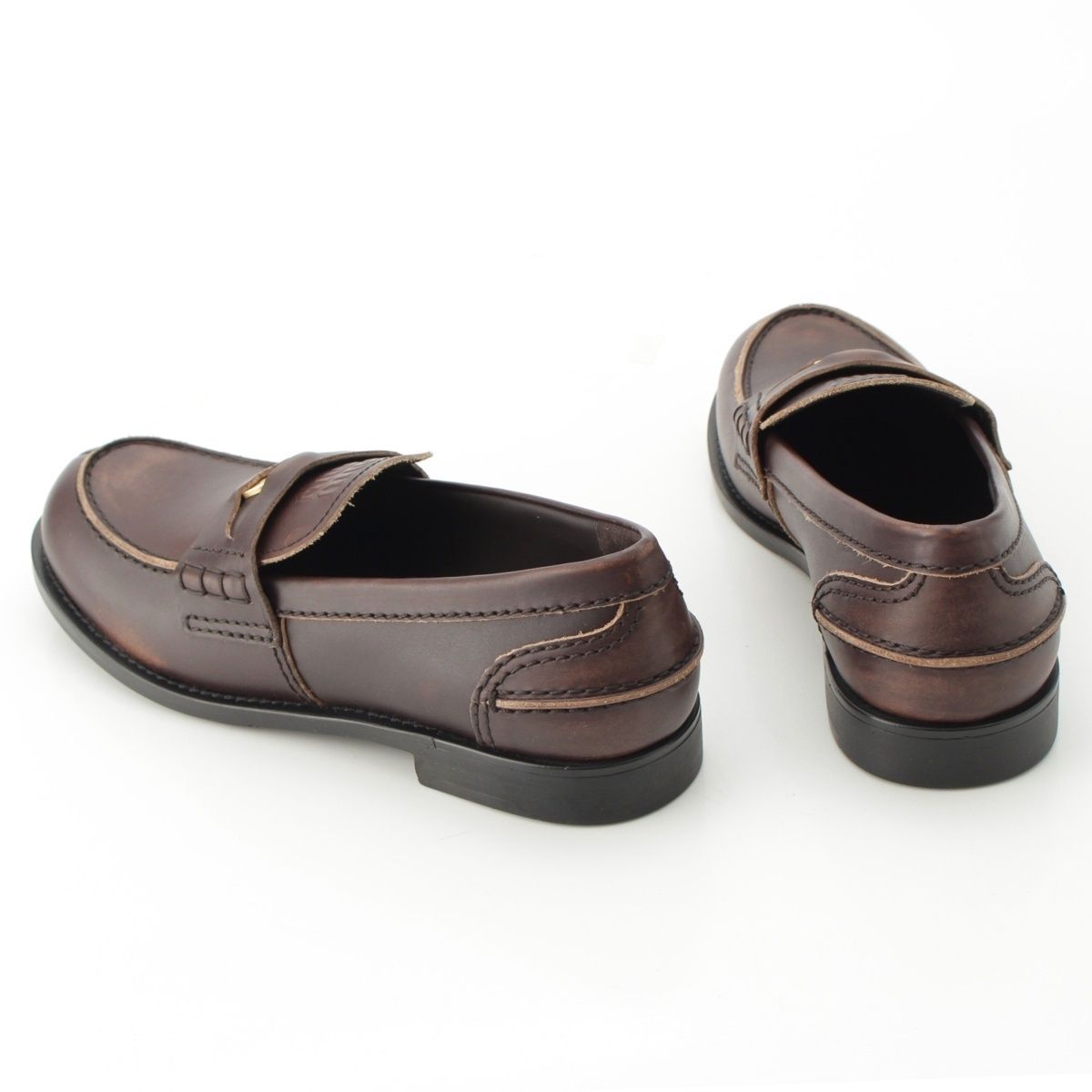 ローファー シューズ