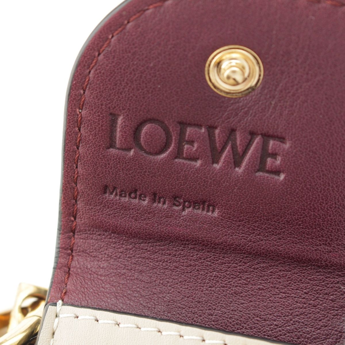 レザー アナグラム