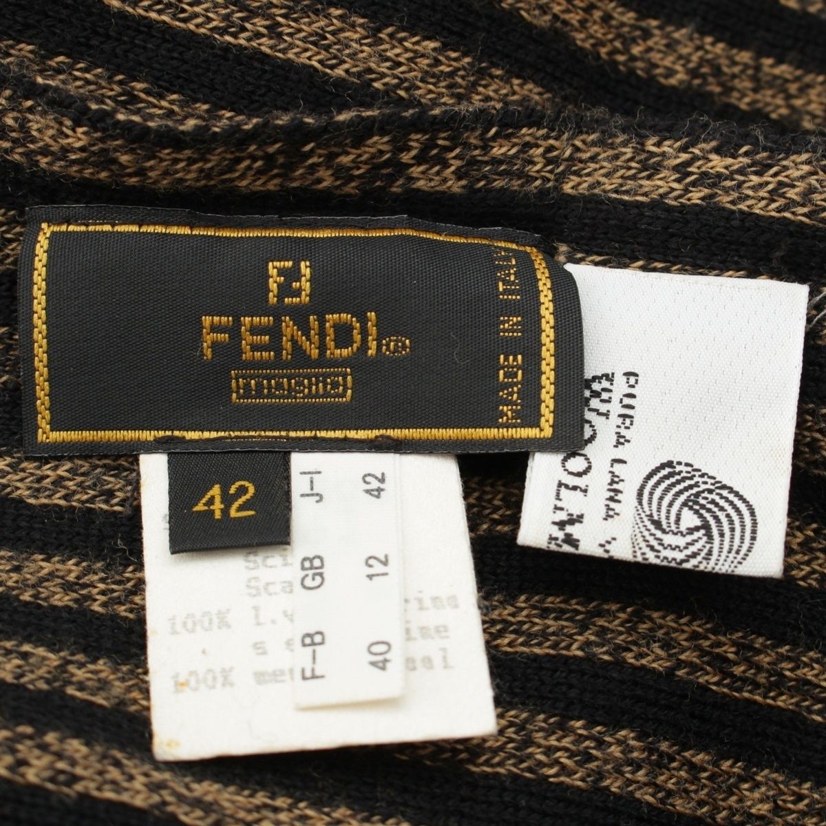 ズッカ マフラー