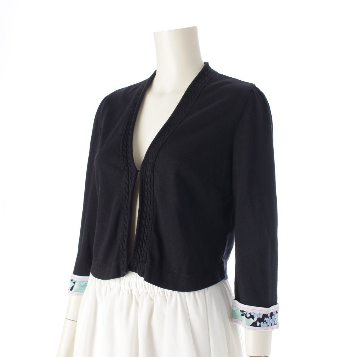 レオナール 花柄 袖口切替 ボレロ カーディガン ブラック系 36