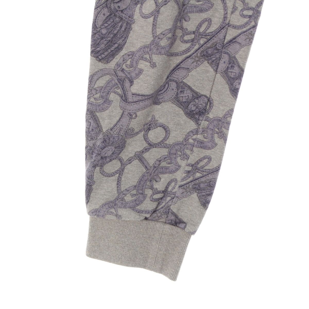 総柄 スウェット