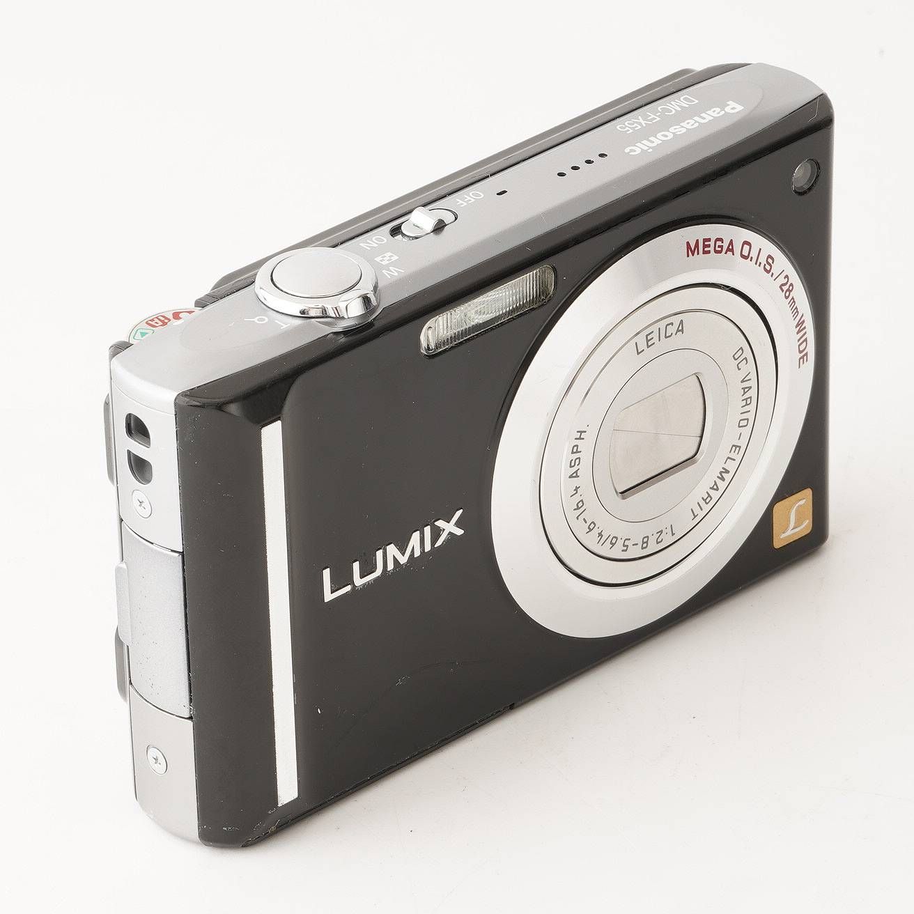 コンパクトデジタルカメラ