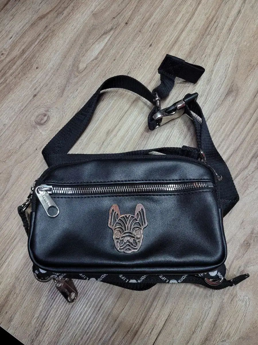 ライフワーク ブラック ミニ クロスバック