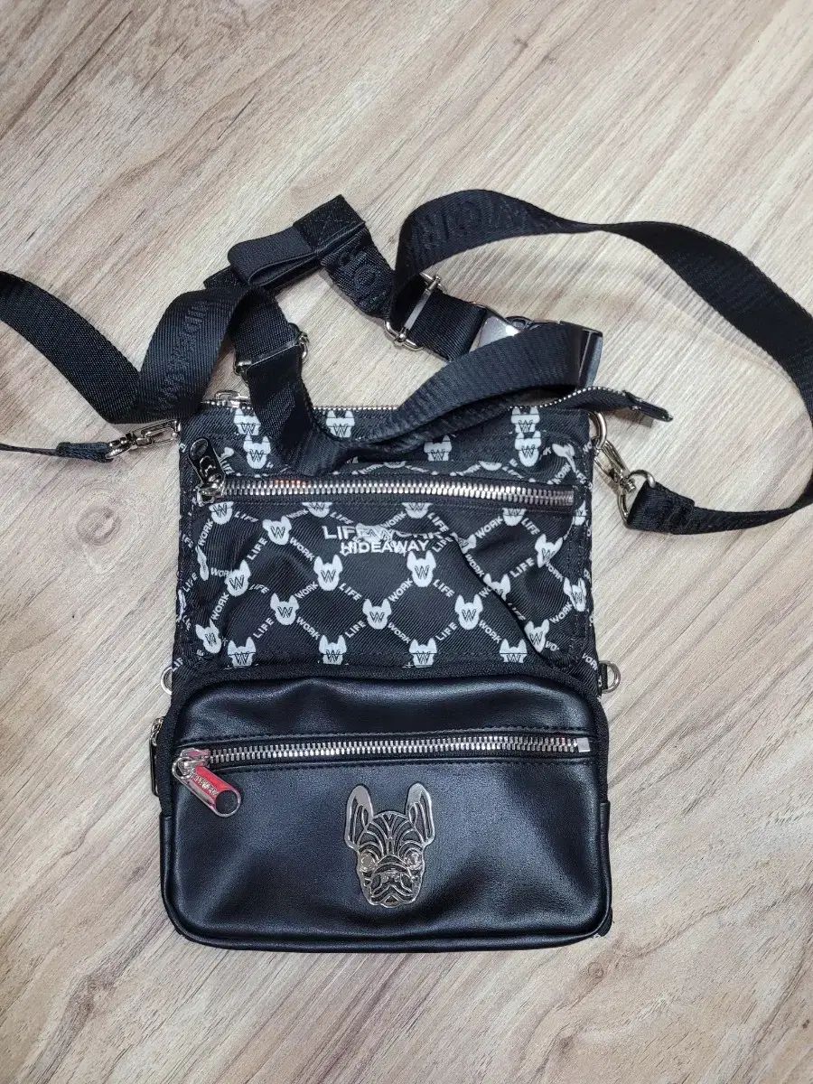 ライフワーク ブラック ミニ クロスバック